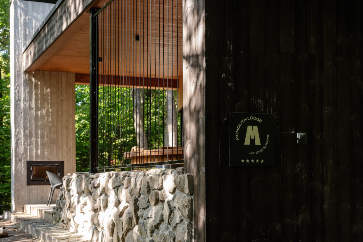 Monolith Lodge #3